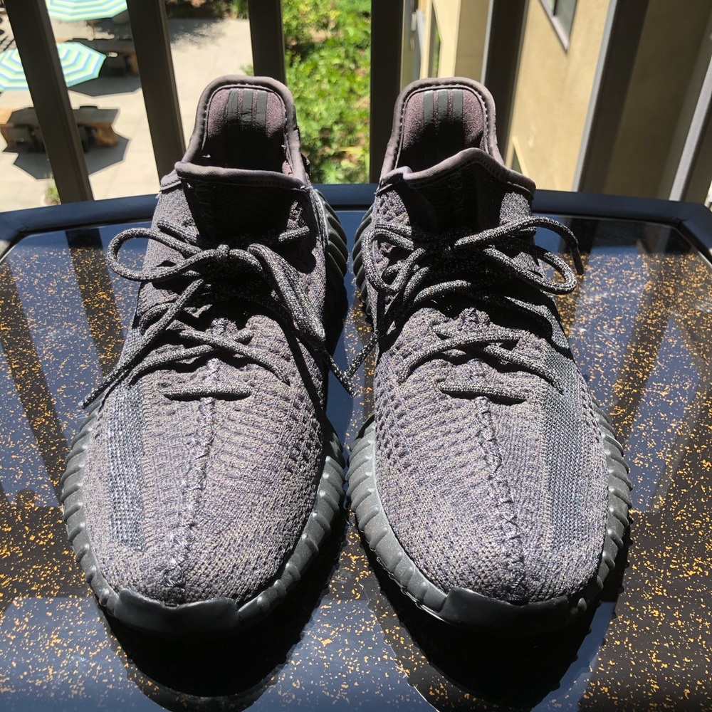 YEEZY BOOST 350